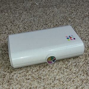 Caboodles Take-it Touch-up Case